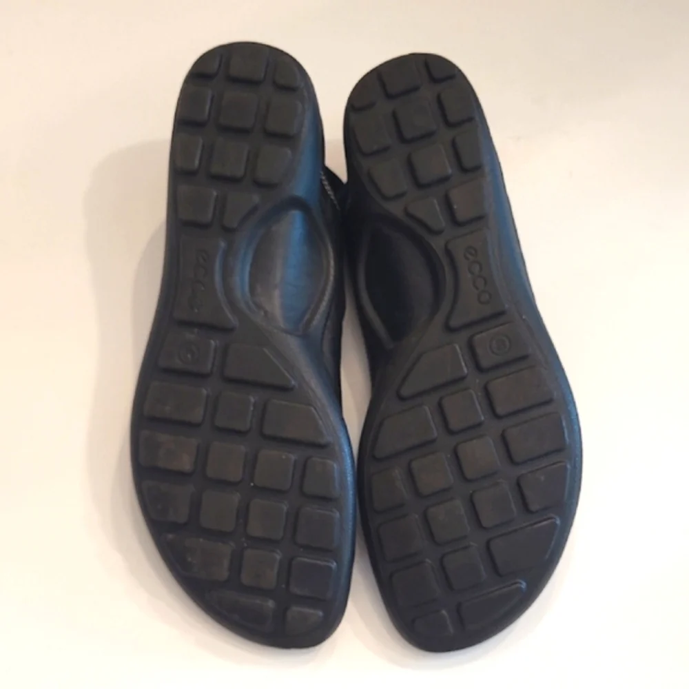 Ecco comfortable athletic